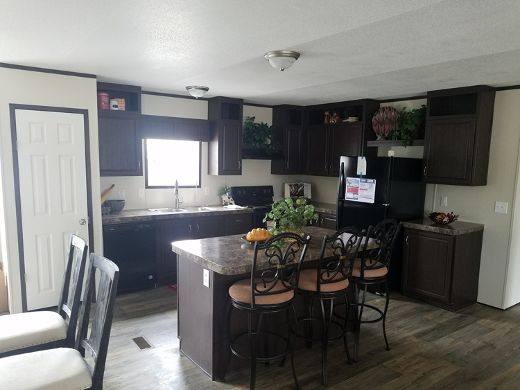 Fleetwood BERKSHIRE 32X62 Mobile Home For Sale in Española, New Mexico